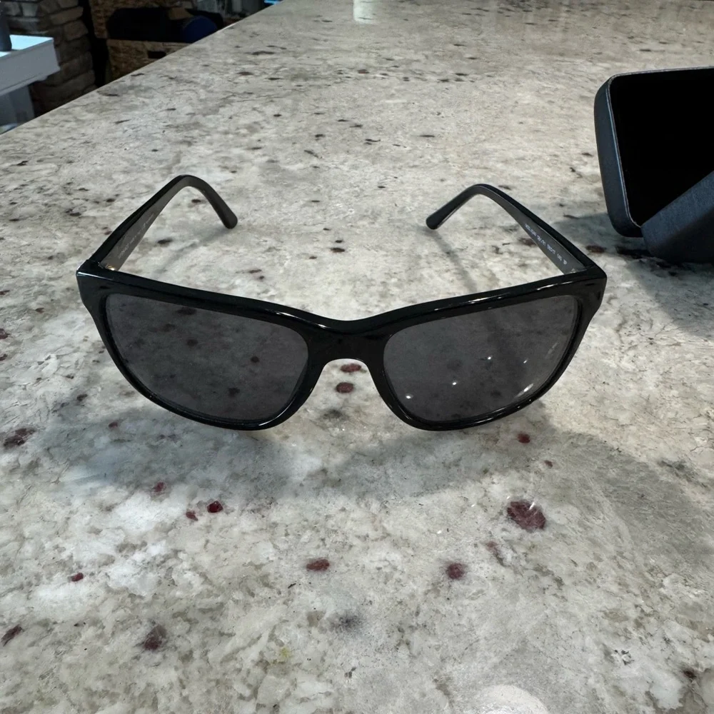Versace VE4249 Black Square Sunglasses Polarized GB1/81 Authentic- barley worn